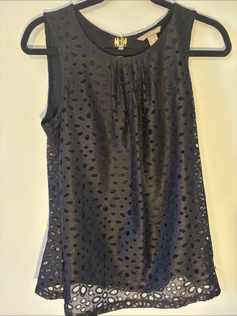 Banana Republic Black Eyelet Sleeveless Camisole
